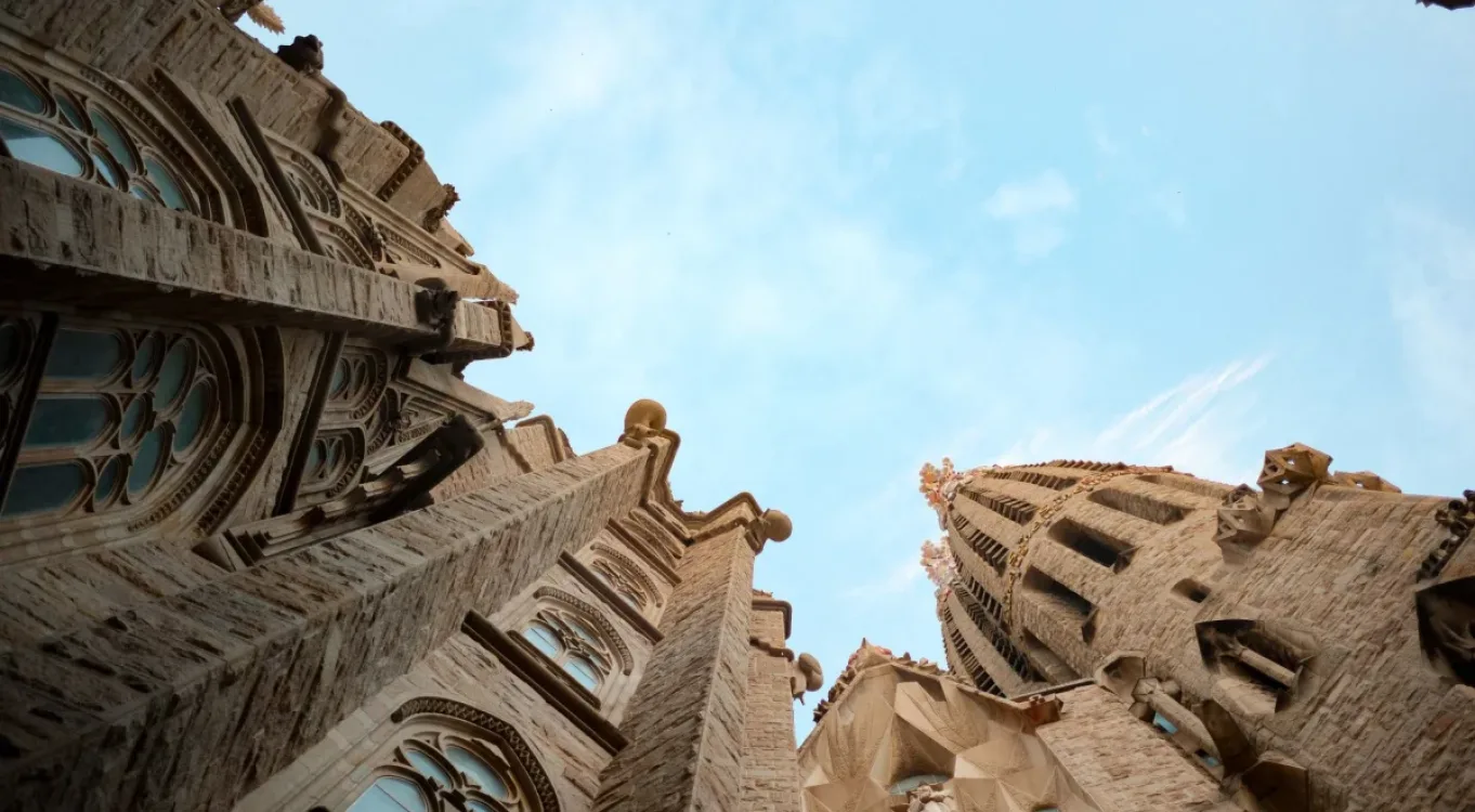 Barcelona Corporate Architecture Trip (Gaudí and Modernisme)