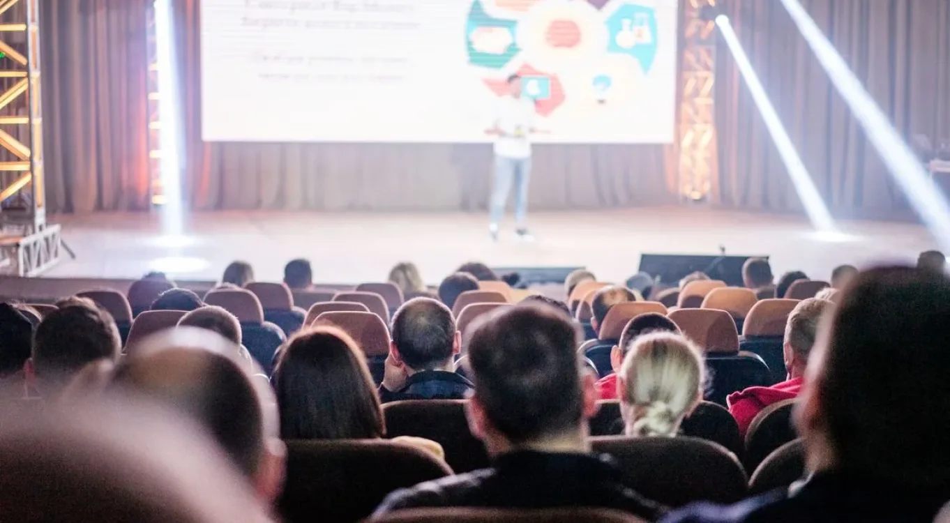 Corporate Storytelling Camp