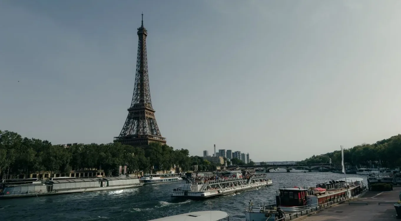 Paris Corporate Culture and Networking Trip